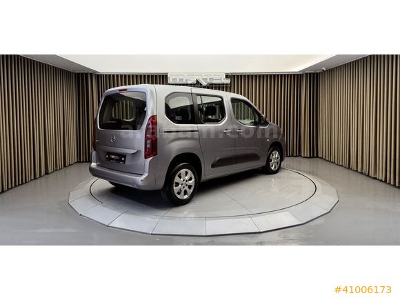 175BİN PEŞİNATLA SENETLE ÖDEME K.K 12 TAKSİT COMBO EDITION 130HP