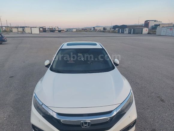 DÜŞÜK KİLOMETRELİ EMSALSİZ TEMİZ HONDA
