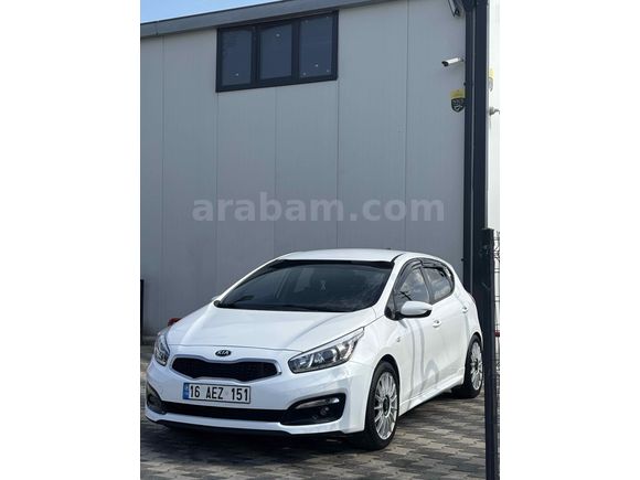Sahibinden Kia Ceed 1.6 CRDi Comfort 2017 Model 