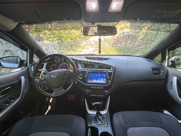 Sahibinden Kia Ceed 1.6 CRDi Comfort 2017 Model 