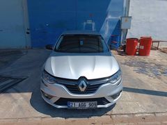 Sahibinden Renault Megane 1.5 dCi Touch 2019 Model ##HATASIZ BOYASIZ TRAMERSİZ ##