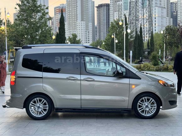 Sahibinden Ford Tourneo Courier 1.6 TDCi Titanium Plus 2017 Model 