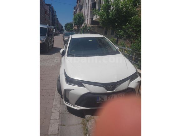Sahibinden Toyota Corolla 1.5 Flame 2021 Model