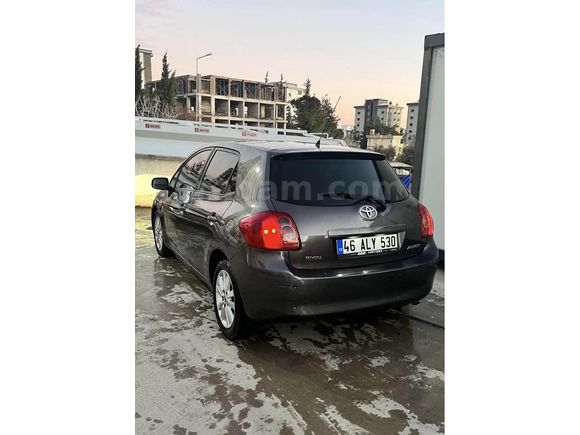 Sahibinden Toyota Auris 1.6 Elegant 2007 Model