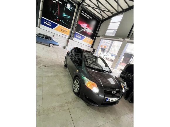 Sahibinden Toyota Auris 1.6 Elegant 2007 Model