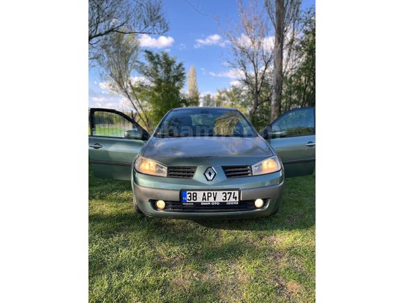 Hatasız boyasız Renault Megane 1.6 Dynamique 2004 Model Kayseri