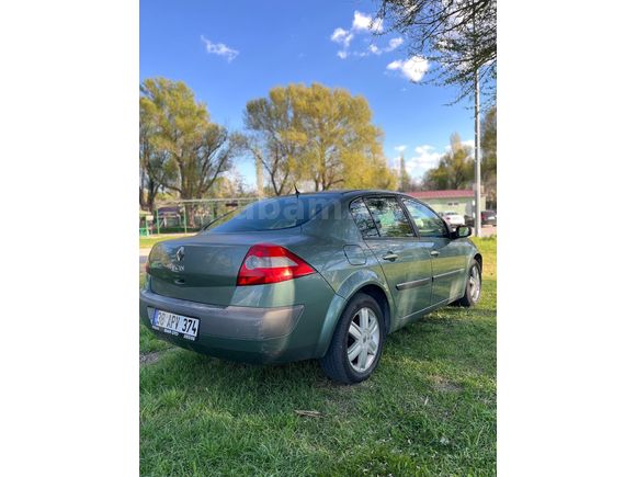 Hatasız boyasız Renault Megane 1.6 Dynamique 2004 Model Kayseri