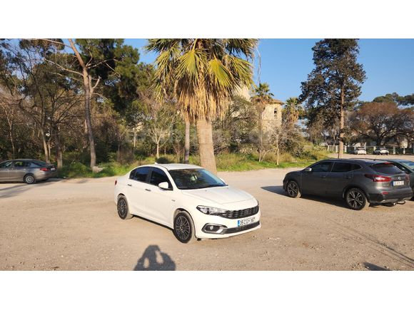 Sahibinden Fiat Egea 1.3 Multijet Easy Plus 2021-22 çıkışlı trafiğe 54.000 km de değişen hasar kaydı yok