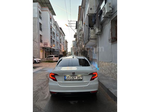 Sahibinden Fiat Egea 1.3 Multijet Easy Plus 2021-22 çıkışlı trafiğe 54.000 km de değişen hasar kaydı yok