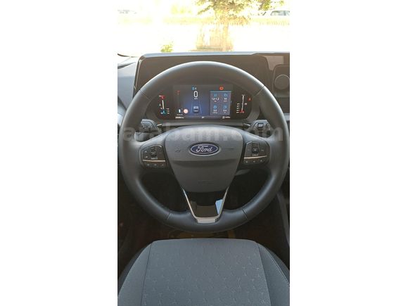 İlk Sahibinden Hatasız Tramersiz 2024 Model Ford Courier