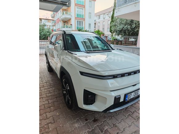 İLK SAHİBİNDEN SIFIR AYARINDA DÜŞÜK KM HATASIZ BEYAZ ALFA CAM TAVAN YENİ KASA TORRES EVX 