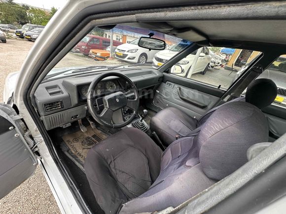 AYDIN OTOMITİV Renault R 9 1.4 Broadway RN 1997 Model