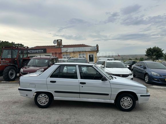 AYDIN OTOMITİV Renault R 9 1.4 Broadway RN 1997 Model