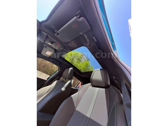 Sahibinden Peugeot 2008 1.2 PureTech GT 2025 Model 