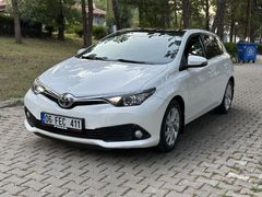 Sahibinden Toyota Auris 1.6 Advance Skypack 2015 Model 