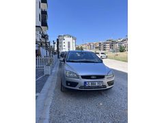 Sahibinden Ford Focus 1.6 Ghia 2006 Model 