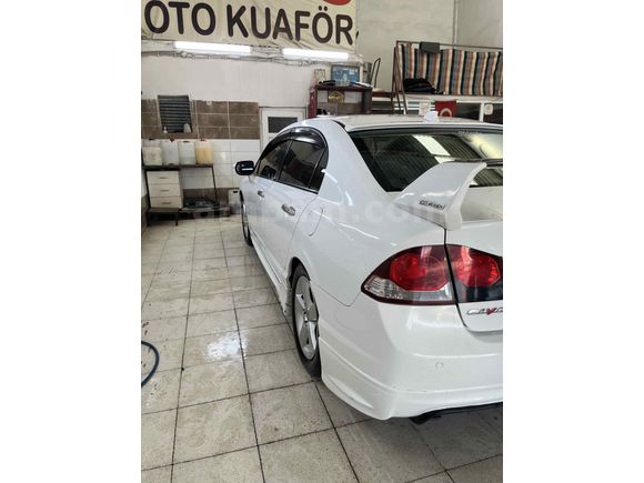 Sahibinden Honda Civic 1.6i VTEC Premium 2010 Model 