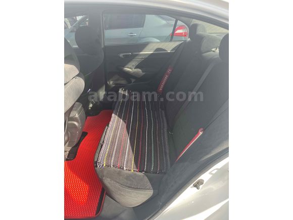 Sahibinden Honda Civic 1.6i VTEC Premium 2010 Model 