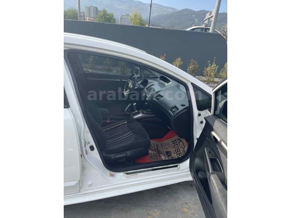 Sahibinden Honda Civic 1.6i VTEC Premium 2010 Model 