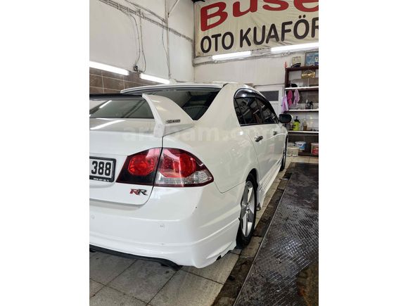 Sahibinden Honda Civic 1.6i VTEC Premium 2010 Model 