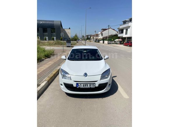 Sahibinden Renault Megane 1.5 dCi Dynamique 2010 Model 