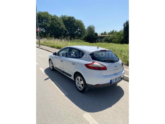 Sahibinden Renault Megane 1.5 dCi Dynamique 2010 Model 
