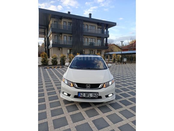 Sahibinden Honda Civic 1.6i VTEC Eco Elegance 2015 Model