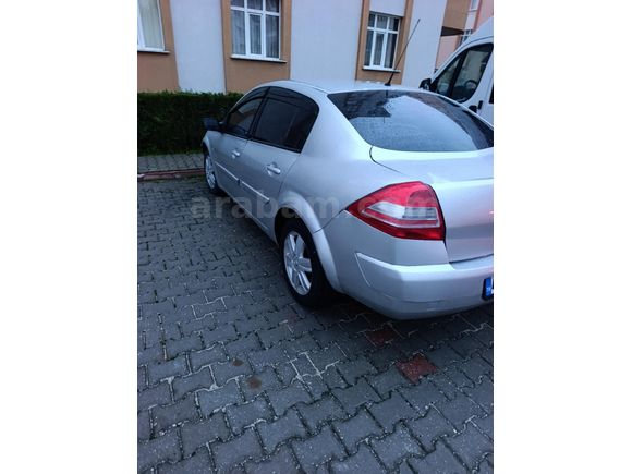 Sahibinden Renault Megane 1.5 dCi Authentique 2006 Model