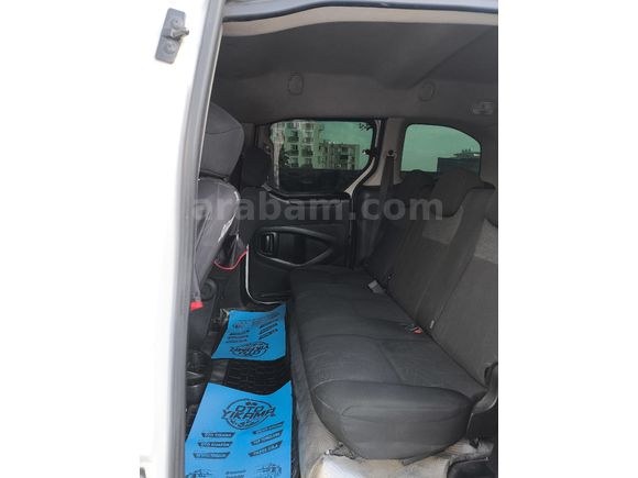 Sahibinden Peugeot Partner 1.6 BlueHDI Active 2017 Model
