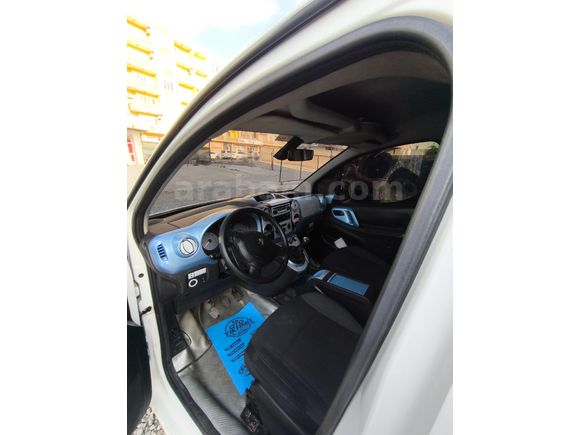 Sahibinden Peugeot Partner 1.6 BlueHDI Active 2017 Model