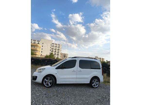 Sahibinden Peugeot Partner 1.6 BlueHDI Active 2017 Model