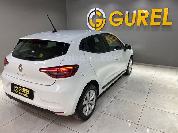 otomobil Renault Clio 1.0 TCe Joy X-Tronic