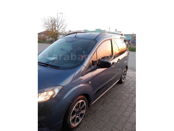 Sahibinden Ford Tourneo Courier 1.0 EcoBoost Titanium Plus 2023 Model