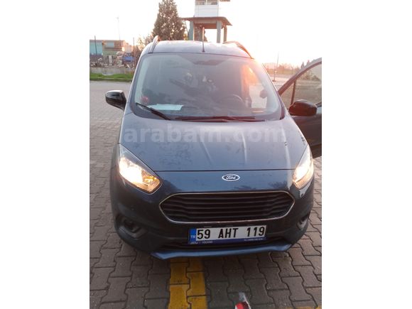 Sahibinden Ford Tourneo Courier 1.0 EcoBoost Titanium Plus 2023 Model
