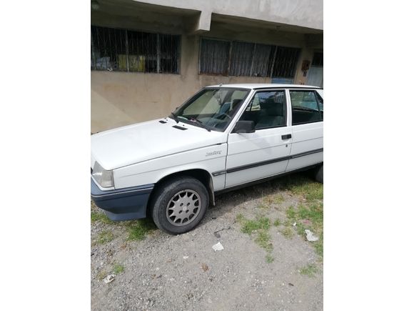 Sahibinden Renault R 9 1.4 Broadway 1996 Model