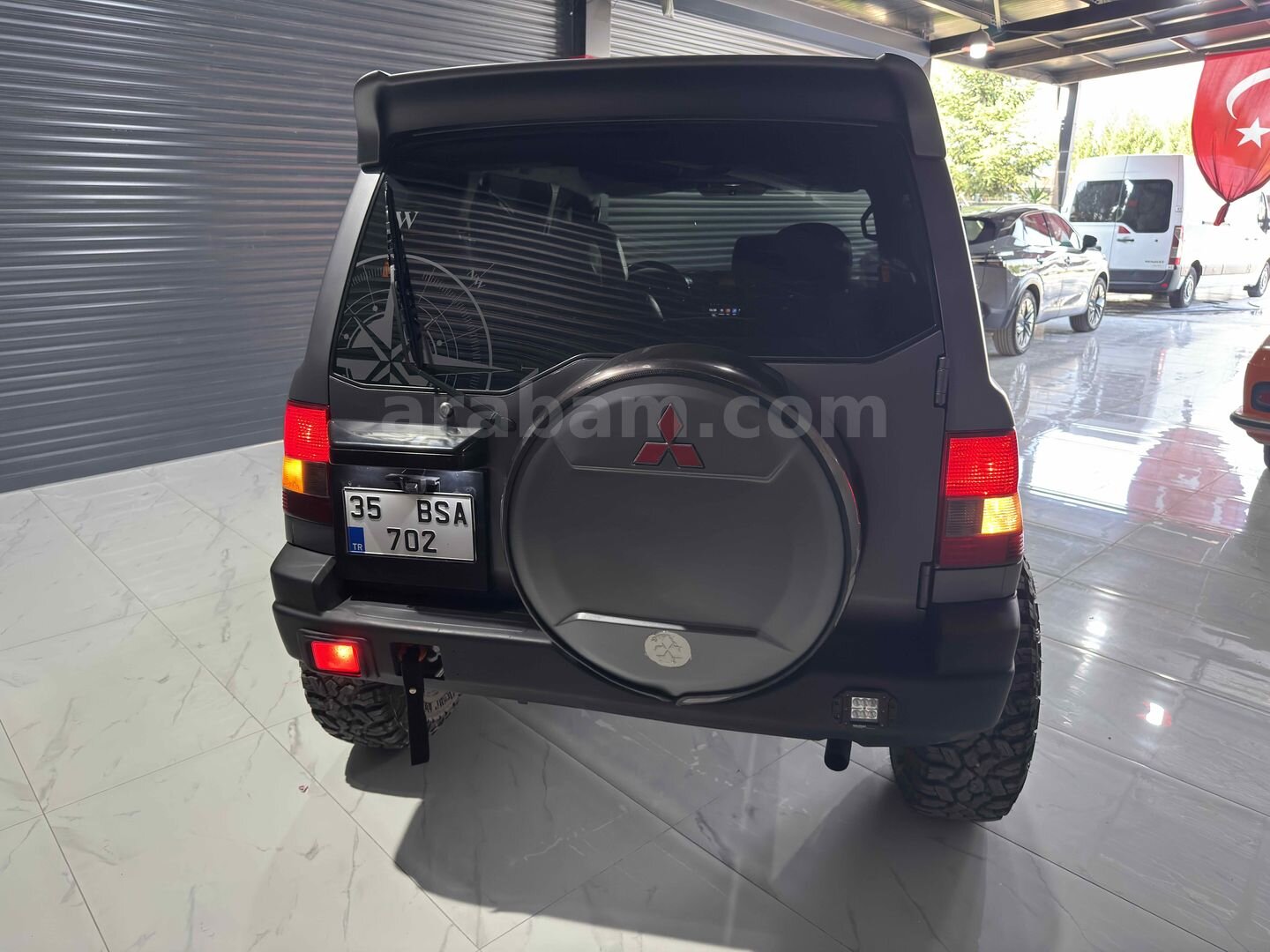 KONURALP OTO 2002 MİTSUBİSHİ PAJERO 2.0 PİNİN 4X4 OTOMATİK VİTES 5 KAPI 5