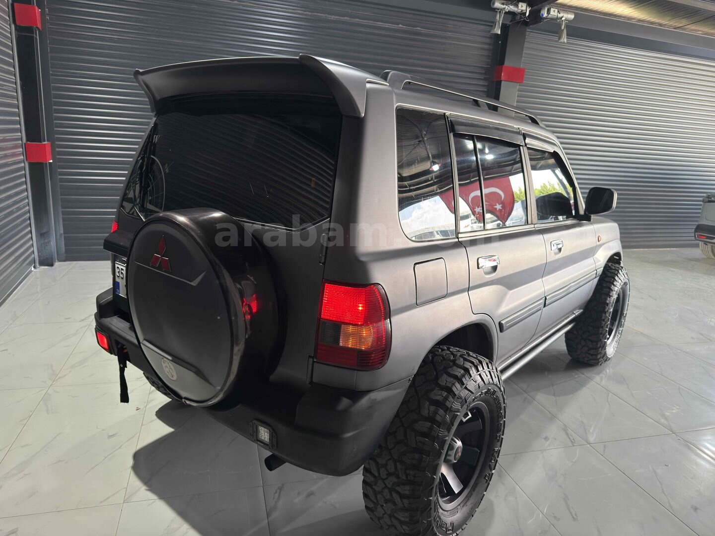 KONURALP OTO 2002 MİTSUBİSHİ PAJERO 2.0 PİNİN 4X4 OTOMATİK VİTES 5 KAPI 7