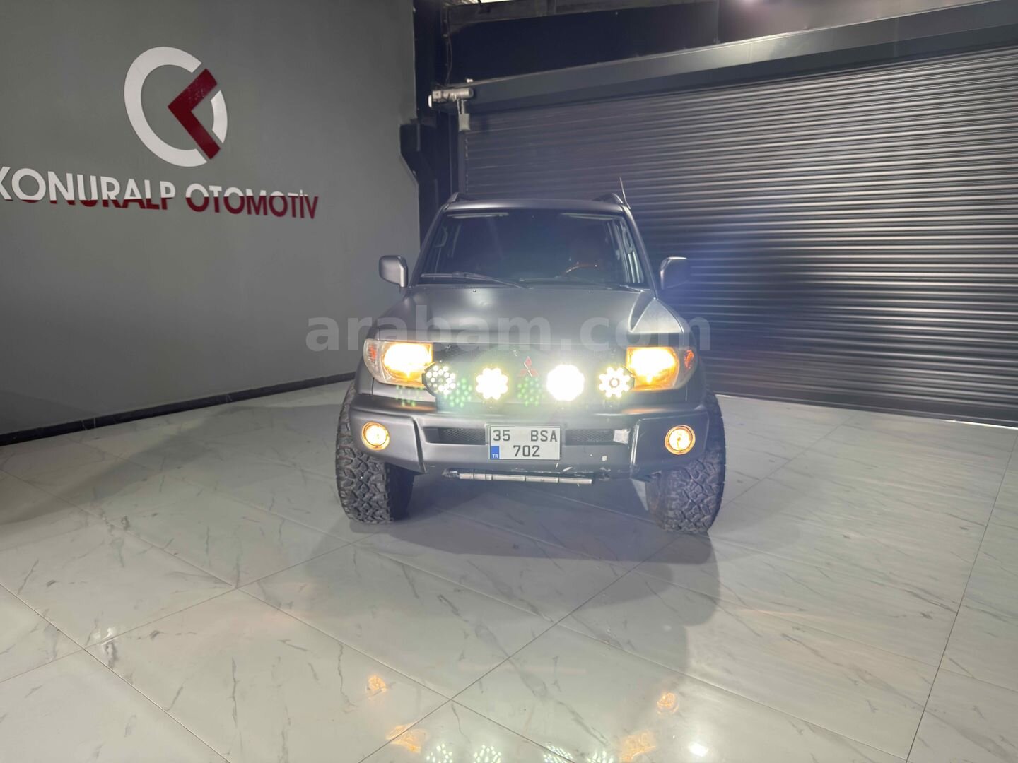 KONURALP OTO 2002 MİTSUBİSHİ PAJERO 2.0 PİNİN 4X4 OTOMATİK VİTES 5 KAPI 3