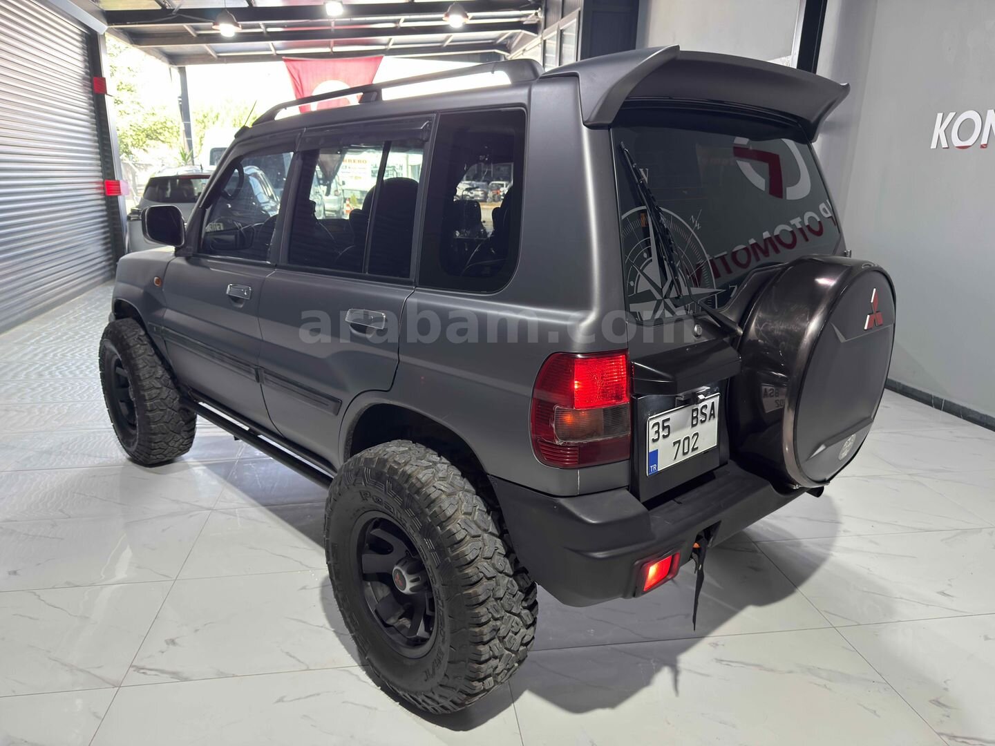 KONURALP OTO 2002 MİTSUBİSHİ PAJERO 2.0 PİNİN 4X4 OTOMATİK VİTES 5 KAPI 4