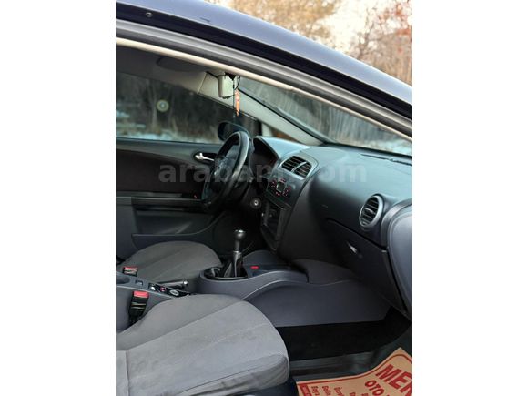 Sahibinden Seat Leon 1.6 Stylance 2007 Model  315.000 km Siyah