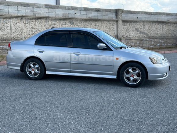 Sahibinden Honda Civic 1.6i VTEC ES 2002 Model