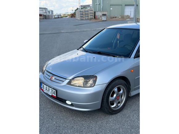 Sahibinden Honda Civic 1.6i VTEC ES 2002 Model