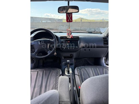 Sahibinden Honda Civic 1.6i VTEC ES 2002 Model