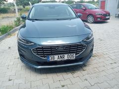 Ögretmenden Ford Focus 1.0 EcoBoost Titanium Stil 2023 Model
