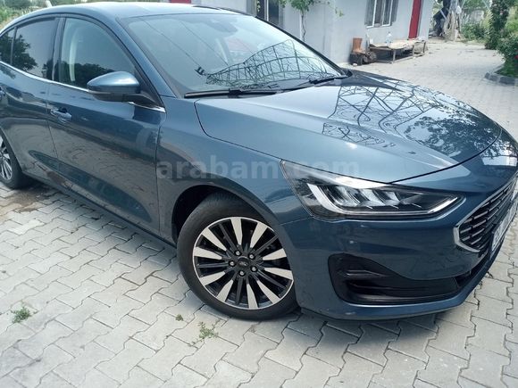 Ögretmenden Ford Focus 1.0 EcoBoost Titanium Stil 2023 Model