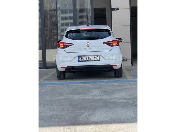 Galeriden Renault Clio 1.0 TCe Joy 2022 Model Gaziantep