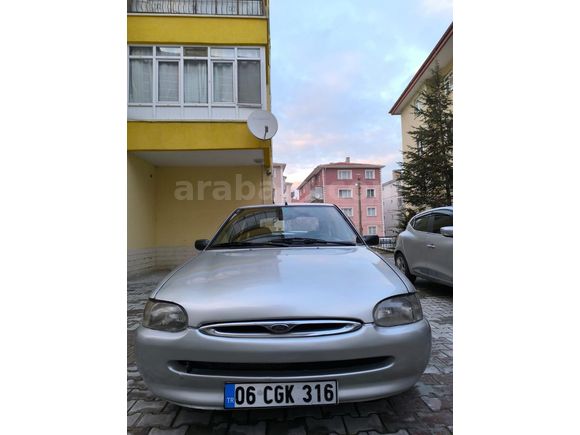 Sahibinden Ford Escort 1.6 CLX 1999 Model