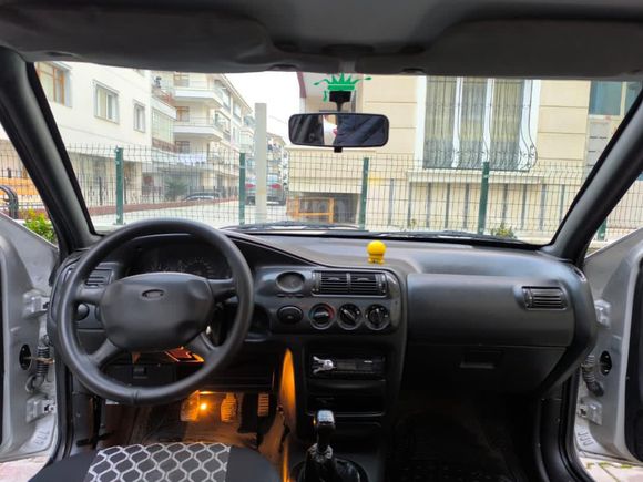 Sahibinden Ford Escort 1.6 CLX 1999 Model