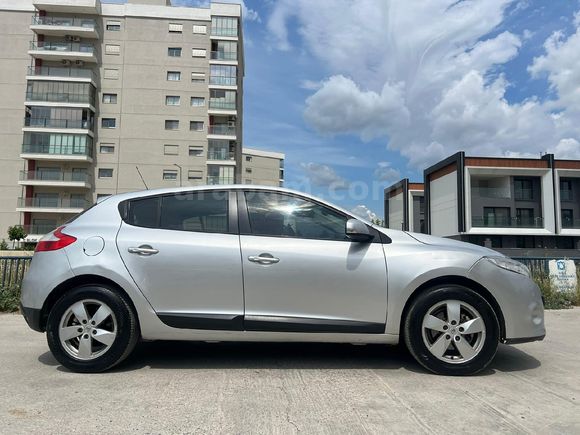 Sahibinden Renault Megane 1.5 dCi Expression 2012 Model İzmir