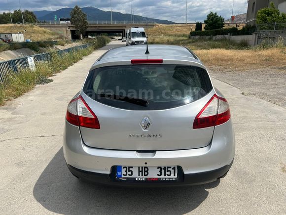 Sahibinden Renault Megane 1.5 dCi Expression 2012 Model İzmir